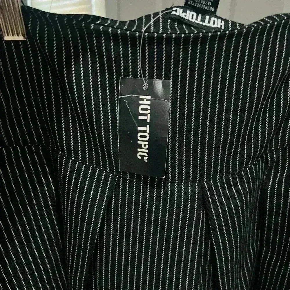 Hot topics SKIRT WOMENS SIZE MD WITH TAGS - Picture 7 of 10